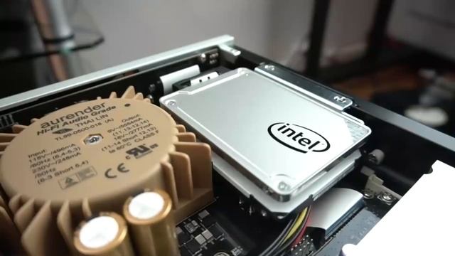 Aurender A100 внутри смотреть онлайн