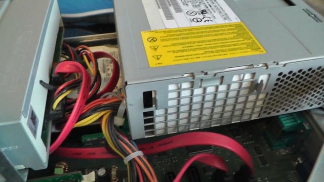 Fujitsu Siemens ESPRIMO PC computer after CPU upgrade to E2180 which is now faster смотреть онлайн