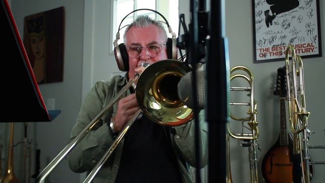 Flor de Lis - Jeff Coffin, Barry Green, and Matt Jefferson смотреть онлайн