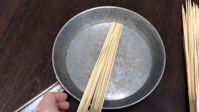 Как запекать мясо, чтобы не пригорело. Лайфхак от мамы. смотреть онлайн