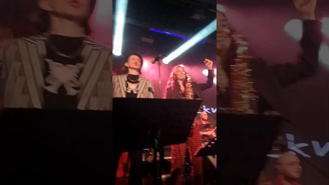 Василий Уриевский - Тусить и бухать (03.09.2023) смотреть онлайн