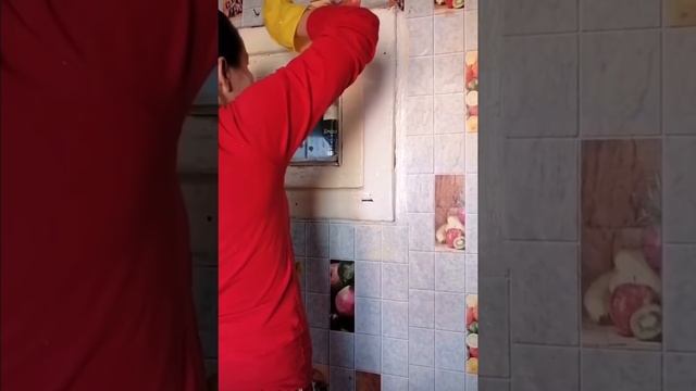 Олег Монгол,Безумный Паша, Иришка Чики-Пики,Саня Бык любовный треугольник Иришка мастер ломастер смотреть онлайн