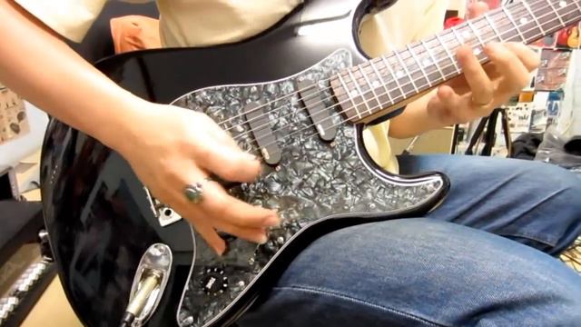 Fender Stratocaster With Emg Steve Lukather Pickup Set смотреть онлайн