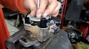 Mitsubishi Space Wagon 1.8 1992г. Не заводится.