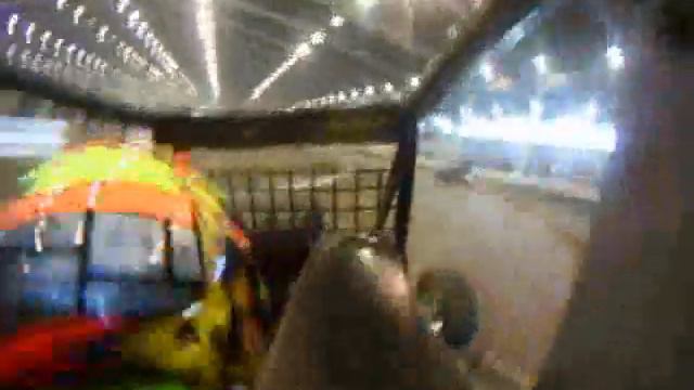 Cap Henry 2009 Chili Bowl Heat Race смотреть онлайн