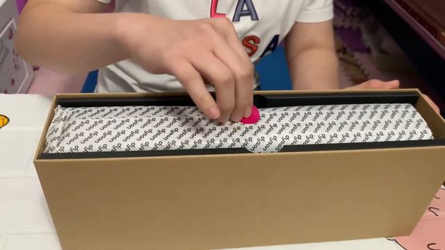 UNBOXING !! Langsung Catokan Mahal Tanpa Kabel Merek Dyson Corrale смотреть онлайн