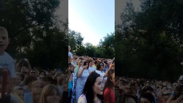 Вечер памяти Юры Шатунова. 29.072022 Барнаул парк Изумрудный смотреть онлайн