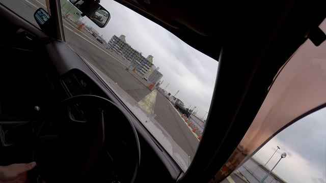 1993 Nissan Cédric Classic - Manual gearbox - Walk-around and test drive смотреть онлайн