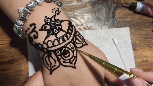 РИСУЕМ ХНОЙ. МЕХЕНДИ ДЛЯ НОВИЧКОВ. МЕХЕНДИ НА РУКАХ смотреть онлайн