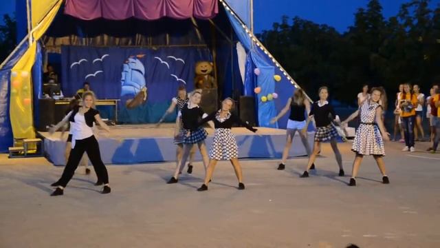 Данс Кураж смотреть онлайн