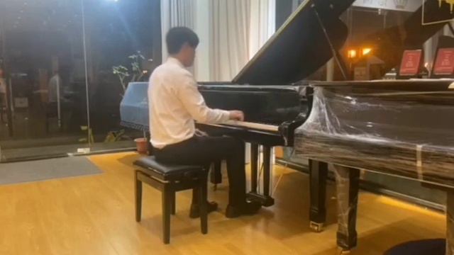 Соната Бетховена（3） смотреть онлайн