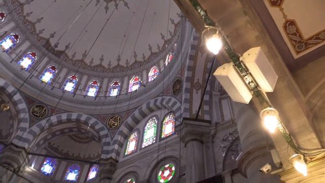 МЕЧЕТЬ ЛАЛЕЛИ В СТАМБУЛЕ (Laleli Camii. Istanbul Turkey) смотреть онлайн