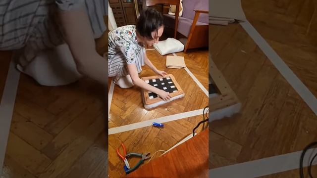 Перетяжка советского стула овечьим мехом (а-ля букле) смотреть онлайн