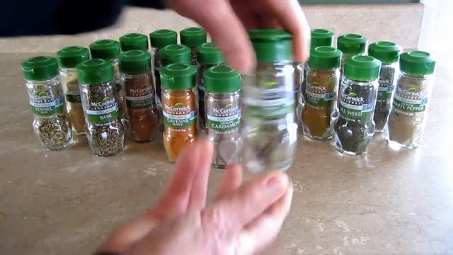 McCormick's Gourmet 24-Jar Wood Spice Rack Unboxing Review смотреть онлайн