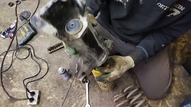занижение  ауди 80 б4, пружины ваз -50