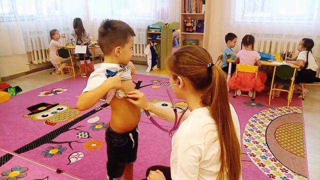 Павловский тракт (старшая группа). Осмотр врача смотреть онлайн