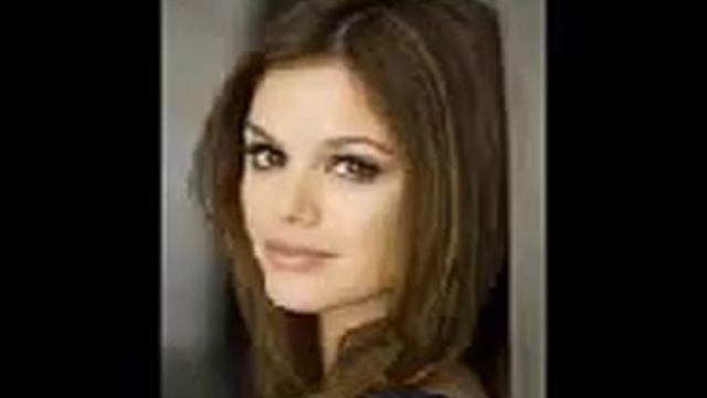 Rachel Bilson Slideshow