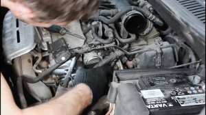 Замена цепи ГРМ в автомобиле Volkswagen Touran 1,4 TSI