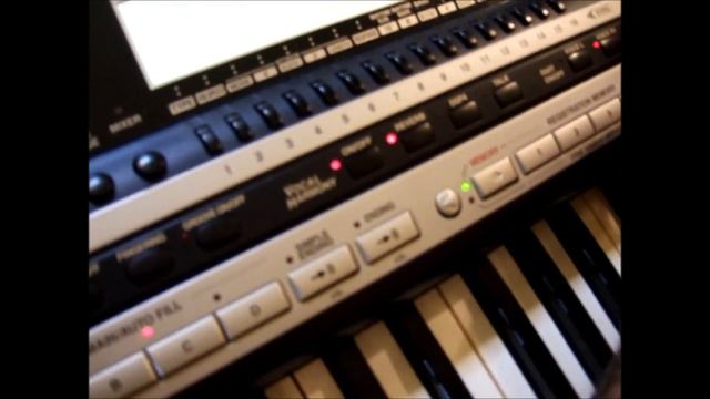 Yamaha psr740 Tutorial Part(1) смотреть онлайн