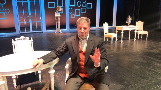 Спектакль "Свои люди" с Евгением Александровым смотреть онлайн