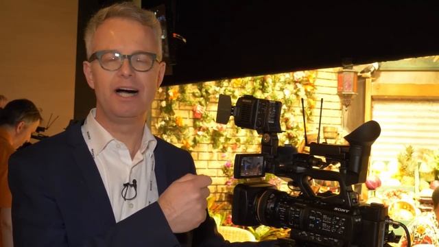 Sony FS5 vs FS5 II (Hauttöne, Highlights) & Sony PXW-Z250 // NAB 2018 смотреть онлайн