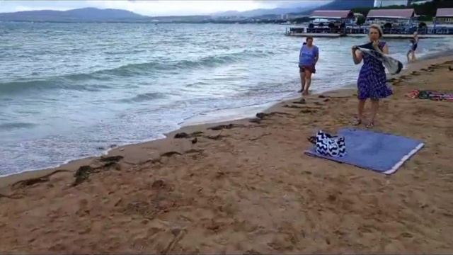 Геленджик сегодня утром#геленджик #кабардинка #море #черноеморе #пляж #лето2023#июль2023 #отпуск смотреть онлайн