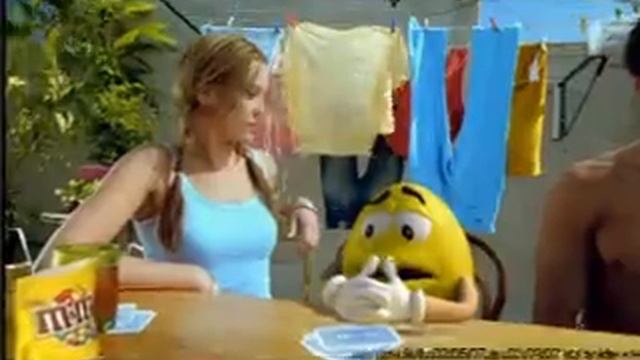 Strip Poker M&M's смотреть онлайн