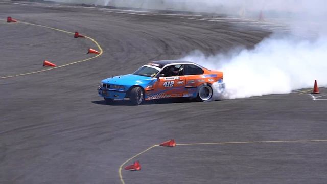 SAM GOES HEAD TO HEAD WITH PRO DRIFTER AT FORMULA DRIFT SHOOTOUT !! смотреть онлайн