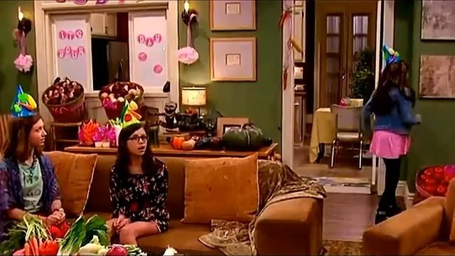 Game Shakers - Party Crashers | Part 2 смотреть онлайн