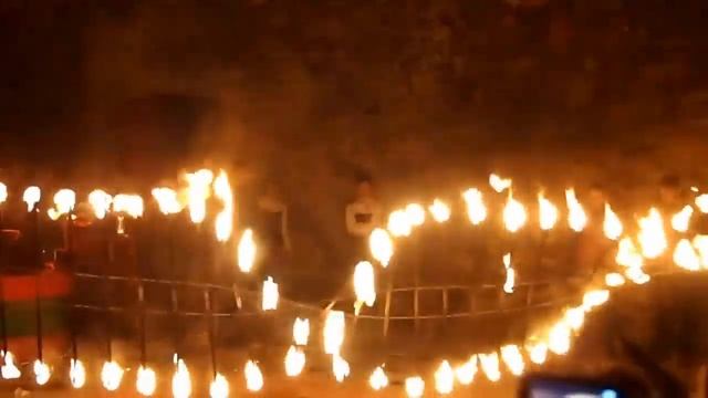 театр вогню Fire Life. Фестиваль "Закарпатське Божоле" смотреть онлайн