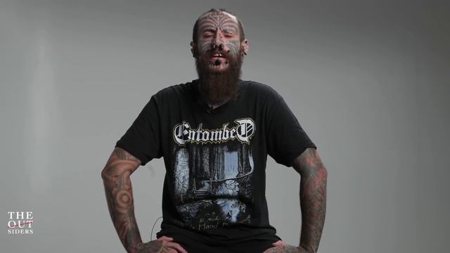 The Outsiders / The art of body modification / Η τέχνη του body modification (english subs) смотреть онлайн