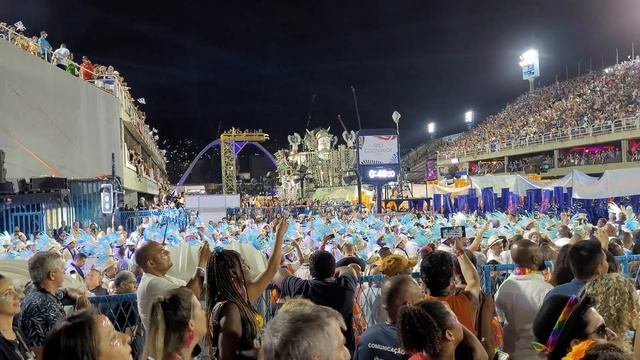 Beija-Flor de Nilópolis - Carnaval Rio de Janeiro 2023 смотреть онлайн