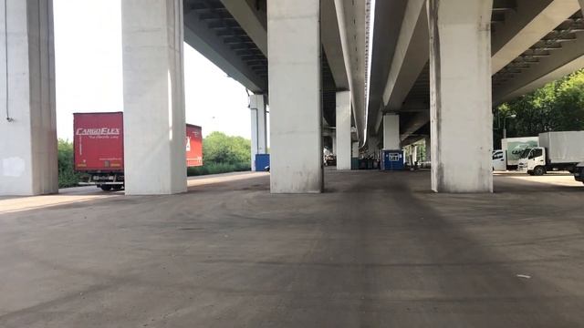 Аренда открытой площадки с навесом и охраной.