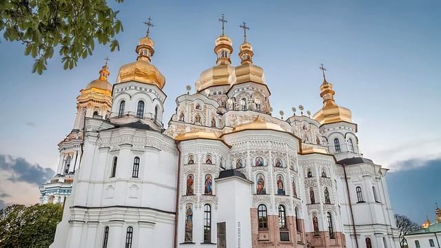 На Пасху благодатный, очищающий и исцеляющий болезни колокольный звон. Bell ringing смотреть онлайн