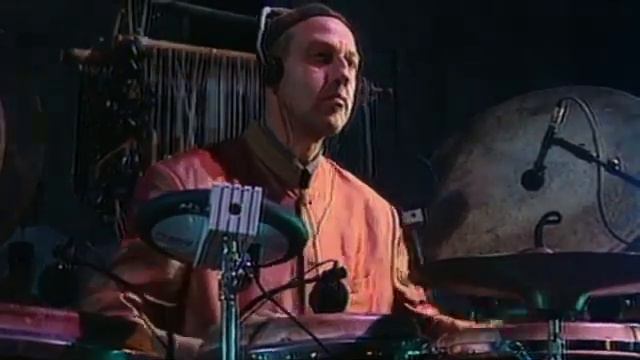 JEAN-MICHEL JARRE. [ WHEN SYNTHESIZERS GO BIG ] (1993) смотреть онлайн