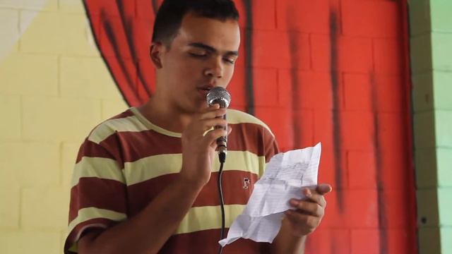 Sarau e Semana Literária na E. E. Vereador Antônio Ferreira de Menezes смотреть онлайн