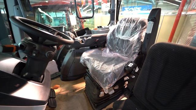 VALTRA T175e VerSu tractor 2023 смотреть онлайн