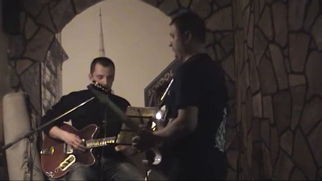 Донбасс.Роман Шаверин. Bar Butlegger смотреть онлайн