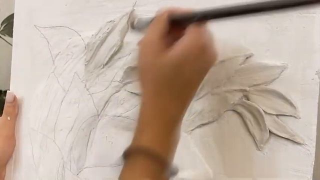Woman Profile Bas Relief: Plaster on Canvas 2023 смотреть онлайн