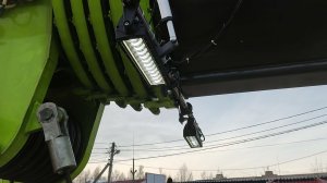 вращающиеся прожектора на автокране  Zoomlion ztc1000v