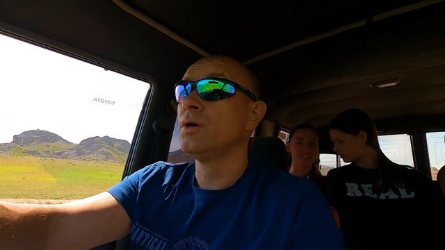 Весенняя прогулка на Или. Река Или, замок Кочевник, пикник. смотреть онлайн