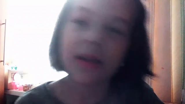 Почему не надо мазать лицо молочком для рук/Я покраснела???/Candy Sweet смотреть онлайн