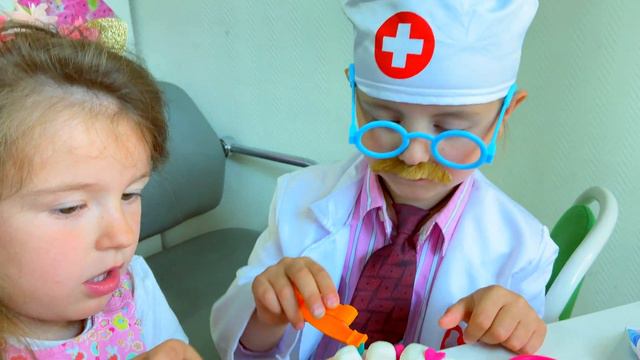 Мия на приеме у врача. Играем в стоматолога. Видео для детей. смотреть онлайн
