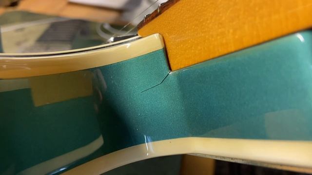 2002 Fender Japan TL62B BIGS ’62 Telecaster Bigsby Ocean Turquoise Metallic смотреть онлайн