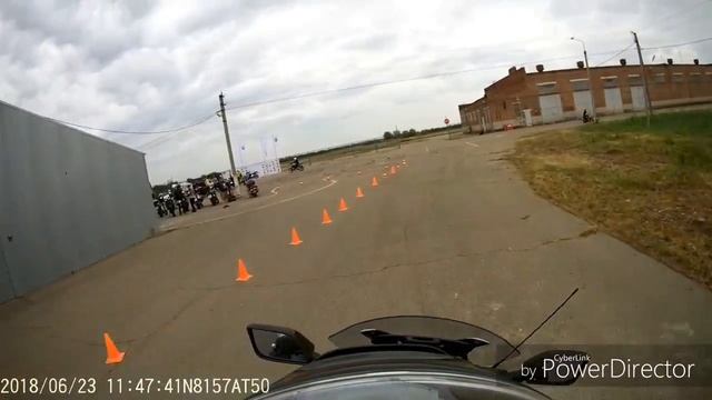 BMW K1600B смотреть онлайн