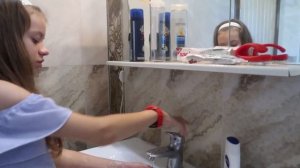 VLOG Сняли гипс, Костя участвует в розыгрыше