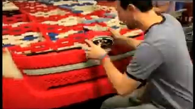 LEGO Ford Explorer Time Lapse смотреть онлайн