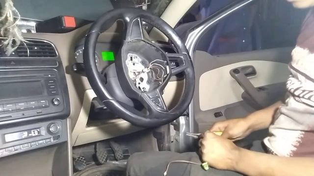 Skoda rapid airbag problem and scanning смотреть онлайн