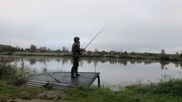Пруд мята. Рыбалка под звон колоколов смотреть онлайн