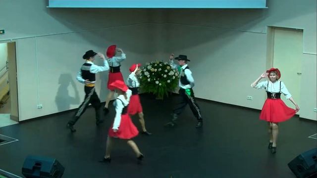 Галактика "Танец в стиле кантри" смотреть онлайн